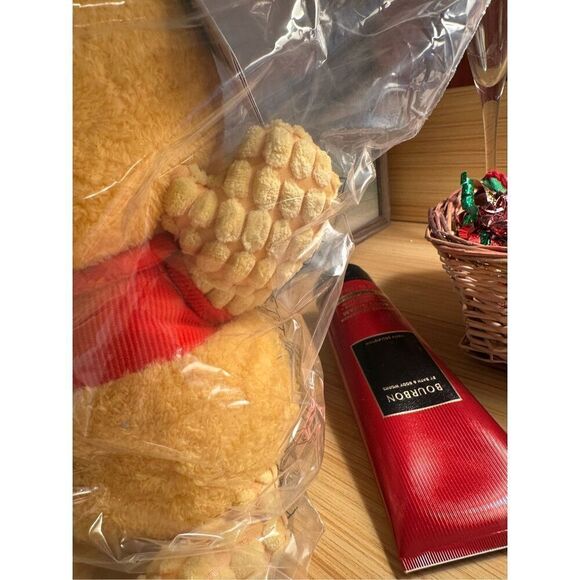 Blissful Buddies Fidget Plush - Winnie The Pooh Stuffed Animal with Embroidered - Picture 7 of 8